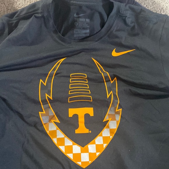 Nike Other - Nike Tennessee football shirt